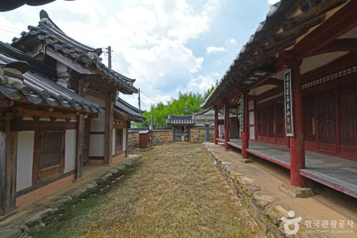 월강서원 여행 추천 - 메고지고