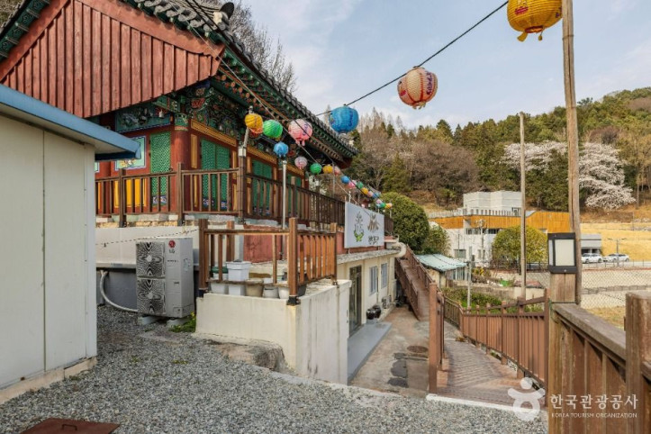 흥륜사(순천) 여행 추천 - 메고지고