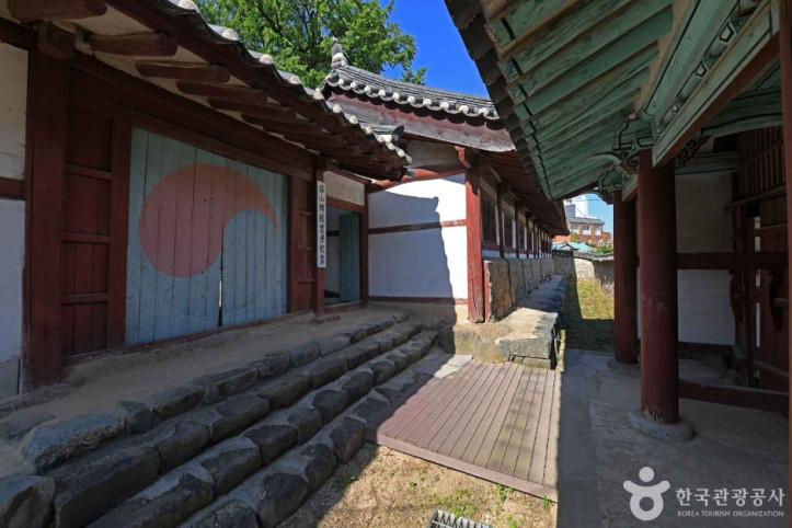서산향교 여행 추천 - 메고지고