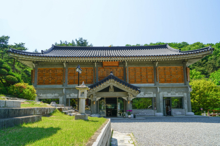 윤정사 여행 추천 - 메고지고