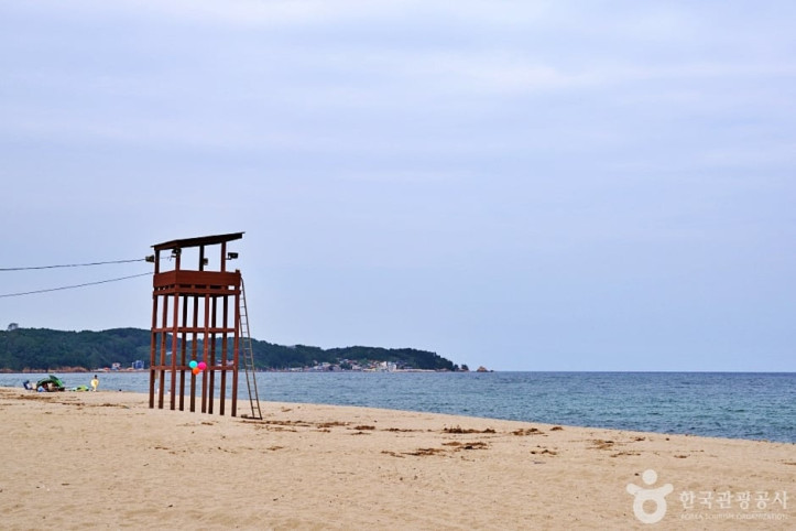 망양정해수욕장 여행 추천 - 메고지고