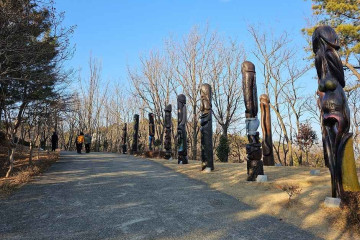 신남항 여행 추천 - 메고지고