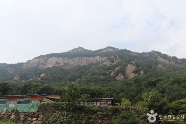포암산(충주) 여행 추천 - 메고지고