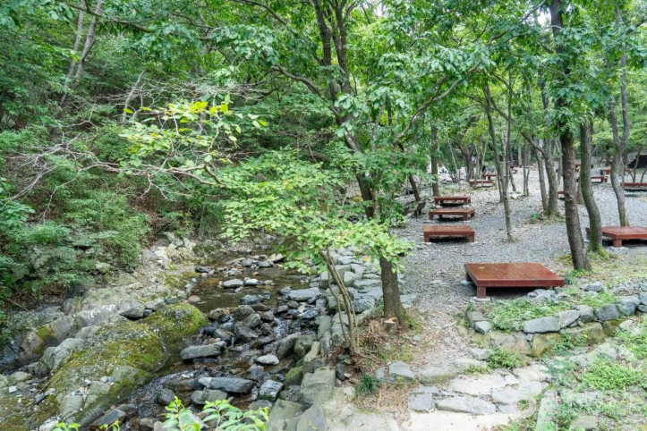 화장골 계곡 여행 추천 - 메고지고