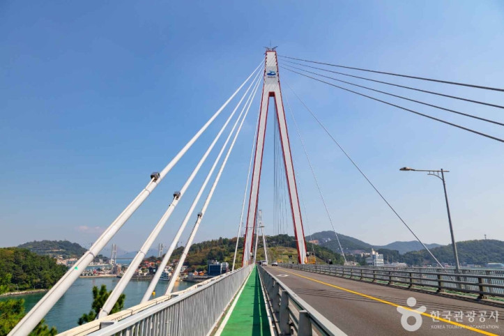 돌산대교 여행 추천 - 메고지고