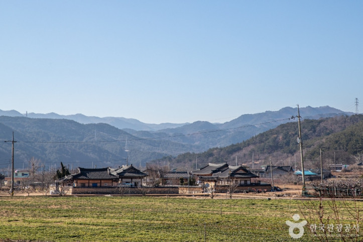인량리 전통테마마을 여행 추천 - 메고지고