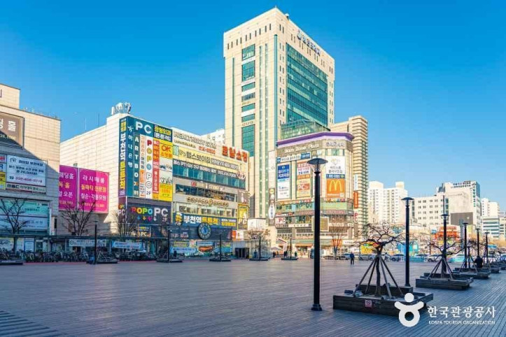 부천역 마루광장 여행 추천 - 메고지고