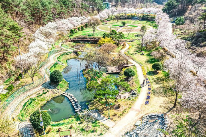입곡군립공원 여행 추천 - 메고지고