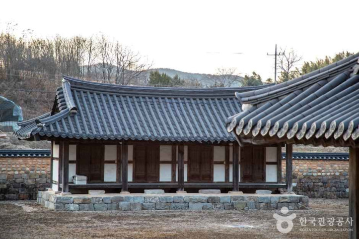 용암서원(합천) 여행 추천 - 메고지고