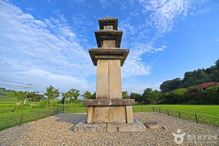 정읍 은선리 삼층석탑 여행 추천 - 메고지고