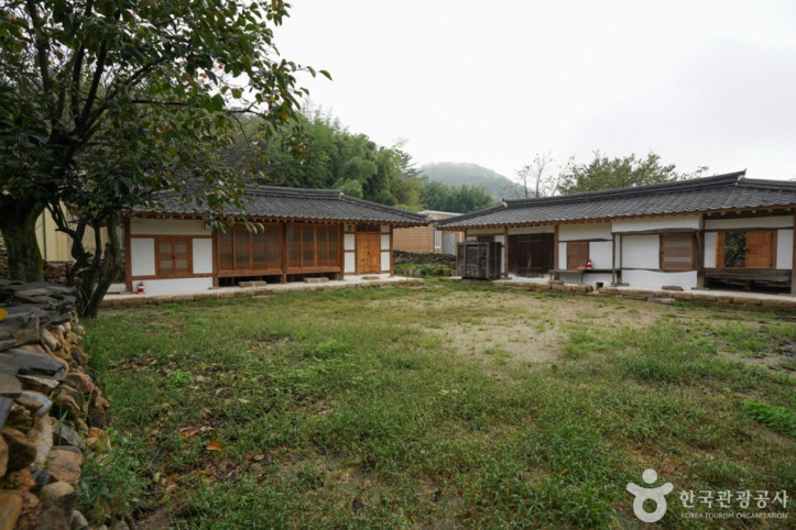 청도 이호우와 이영도 생가 여행 추천 - 메고지고