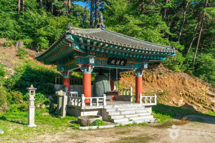 신둔사(청도) 여행 추천 - 메고지고