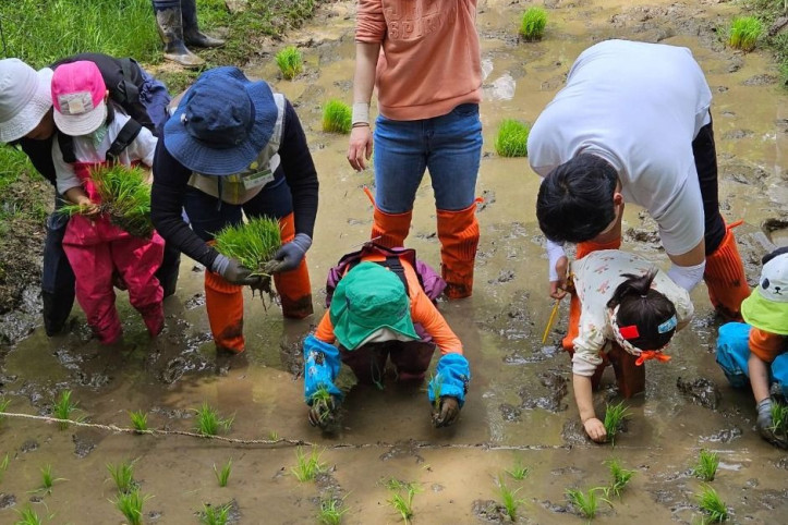 맹산반딧불이자연학교 여행 추천 - 메고지고