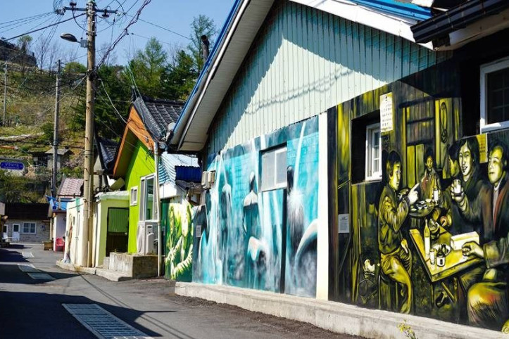 태백 상장동 벽화마을 여행 추천 - 메고지고