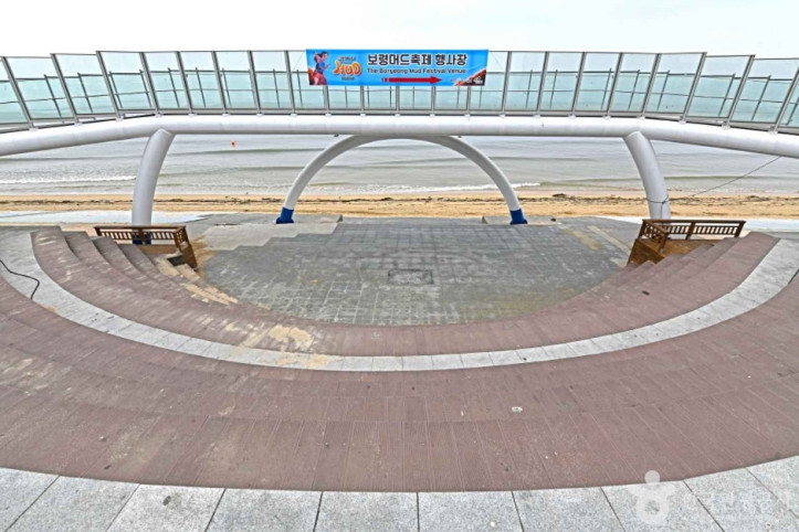 보령 노을광장 여행 추천 - 메고지고
