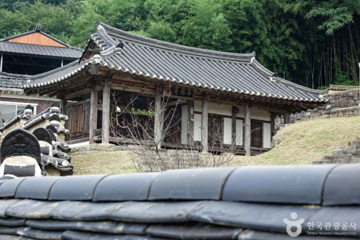 덕곡서원 여행 추천 - 메고지고