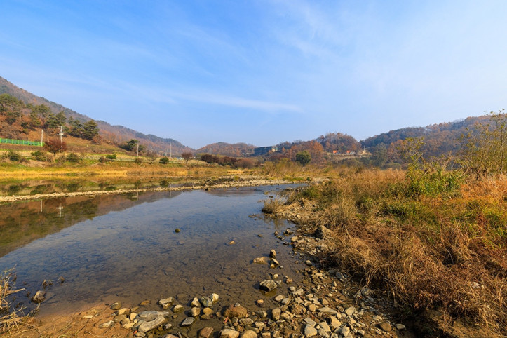 청천수변공원 여행 추천 - 메고지고