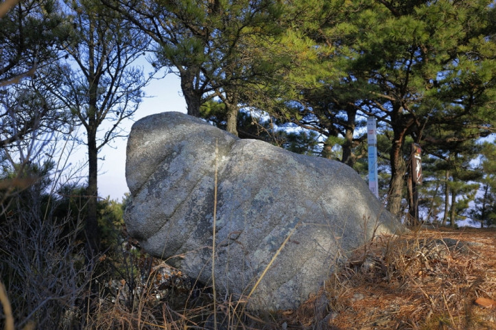 수암산 여행 추천 - 메고지고