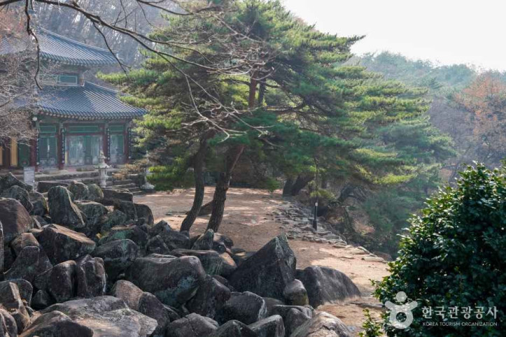 만어사 여행 추천 - 메고지고