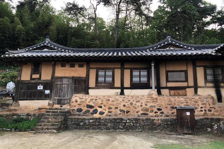 예천 예천권씨 초간공파 종택 및 예천권씨 초간종택 별당 여행 추천 - 메고지고