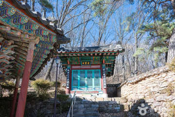 흥국사(남양주) 여행 추천 - 메고지고