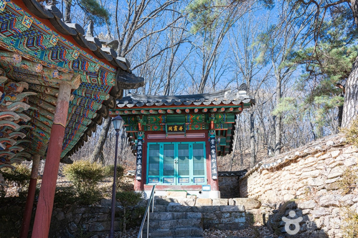 흥국사(남양주) 여행 추천 - 메고지고