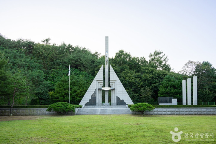 불곡산 여행 추천 - 메고지고