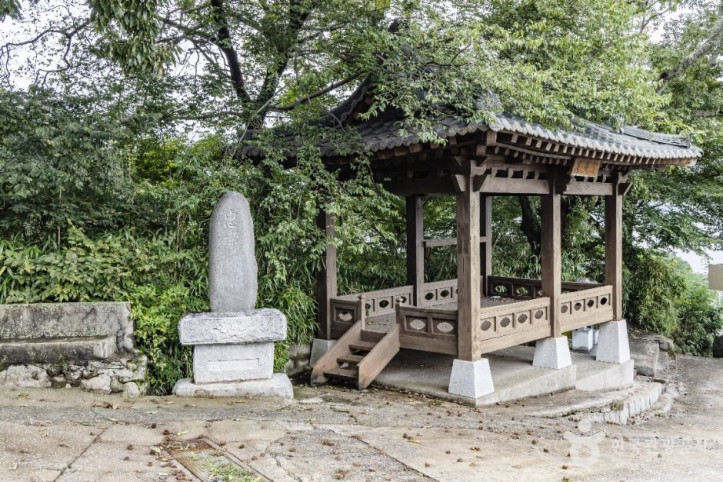 홍현마을 여행 추천 - 메고지고