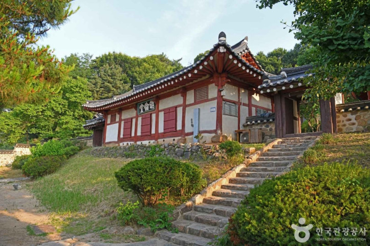 직산향교 여행 추천 - 메고지고