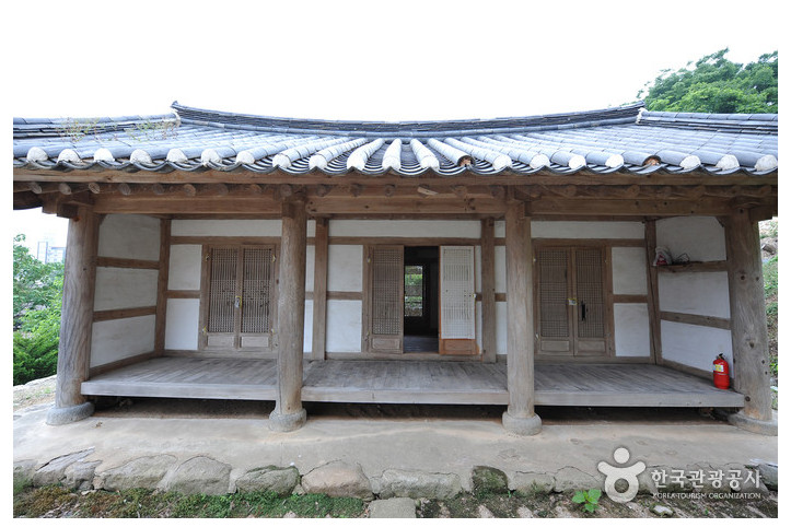 김제향교 여행 추천 - 메고지고