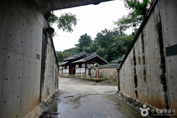 창계숭절사 여행 추천 - 메고지고