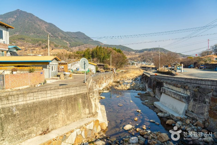 수철마을 여행 추천 - 메고지고