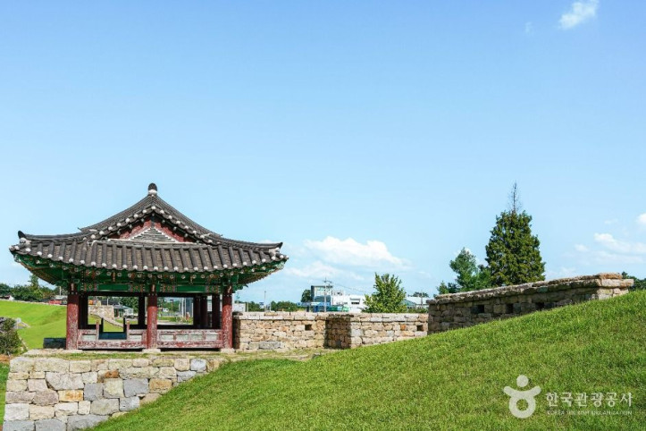 당진면천읍성 여행 추천 - 메고지고