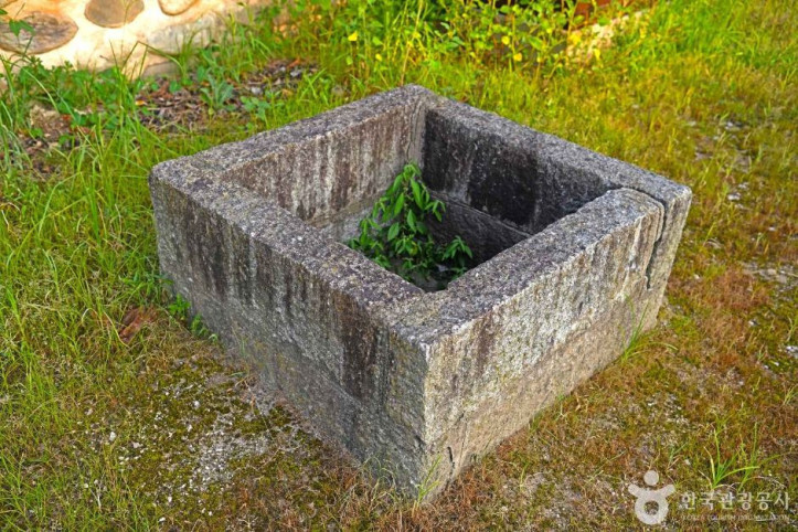 흥성동헌 여행 추천 - 메고지고