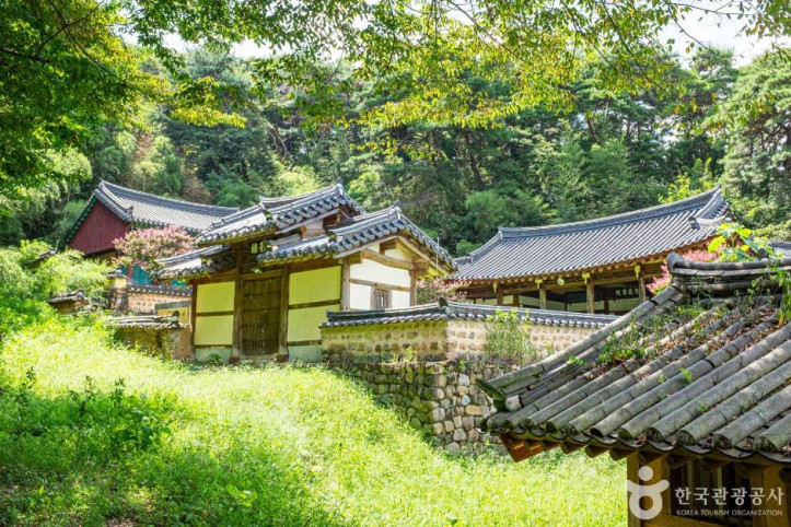 오암서원 여행 추천 - 메고지고