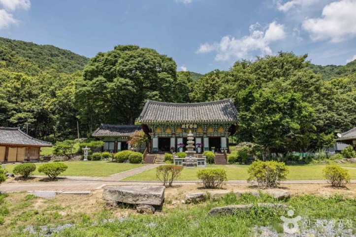 보살사(청주) 여행 추천 - 메고지고