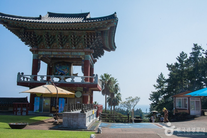 약천사(제주) 여행 추천 - 메고지고