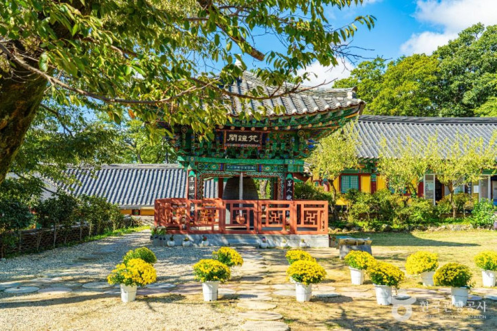 신원사 여행 추천 - 메고지고