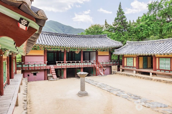 옥산서원(경주) 여행 추천 - 메고지고