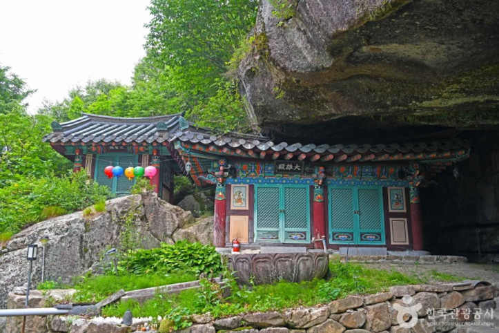 석천암(괴산) 여행 추천 - 메고지고