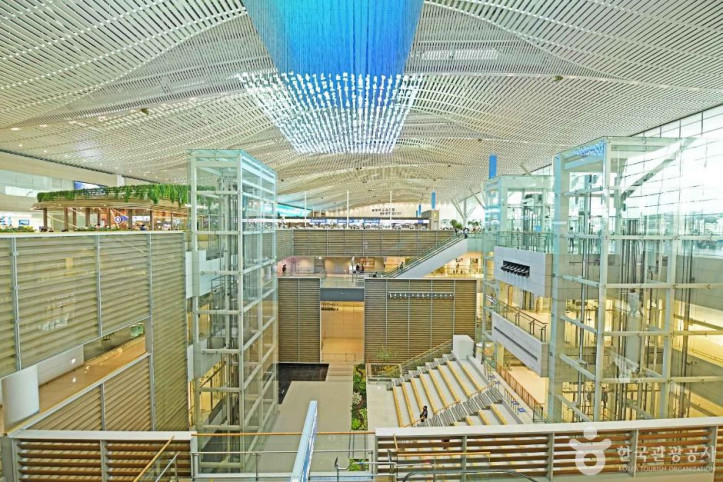 인천국제공항 제2여객터미널 여행 추천 - 메고지고