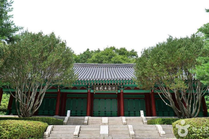 국립4·19민주묘지 여행 추천 - 메고지고