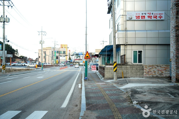 물치마을 여행 추천 - 메고지고
