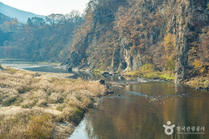 금강 여행 추천 - 메고지고