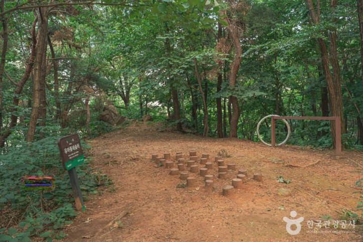 우장산공원 여행 추천 - 메고지고