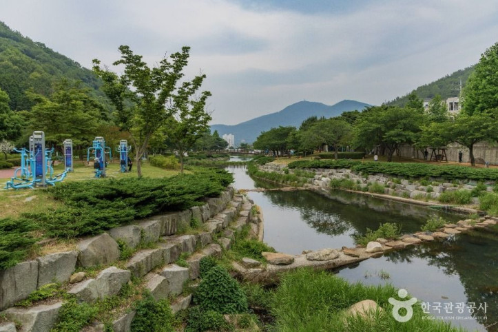 용두공원 여행 추천 - 메고지고