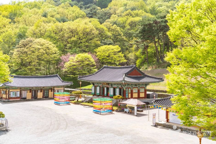 영탑사(당진) 여행 추천 - 메고지고