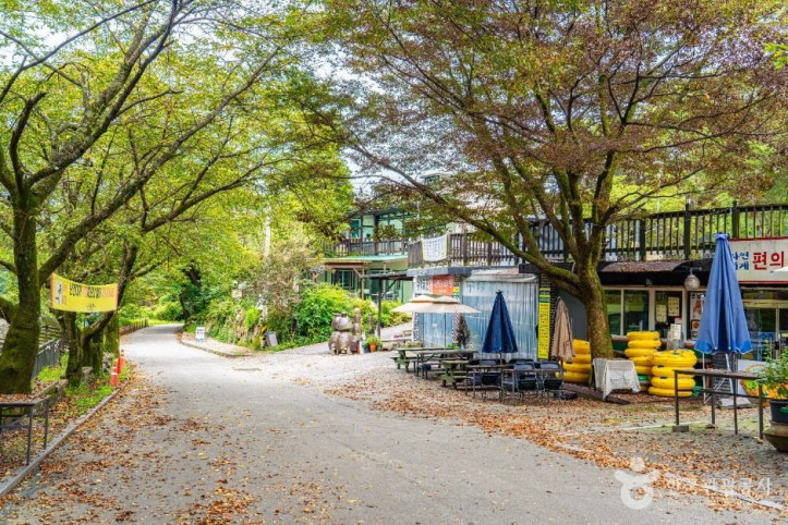 수락폭포 여행 추천 - 메고지고