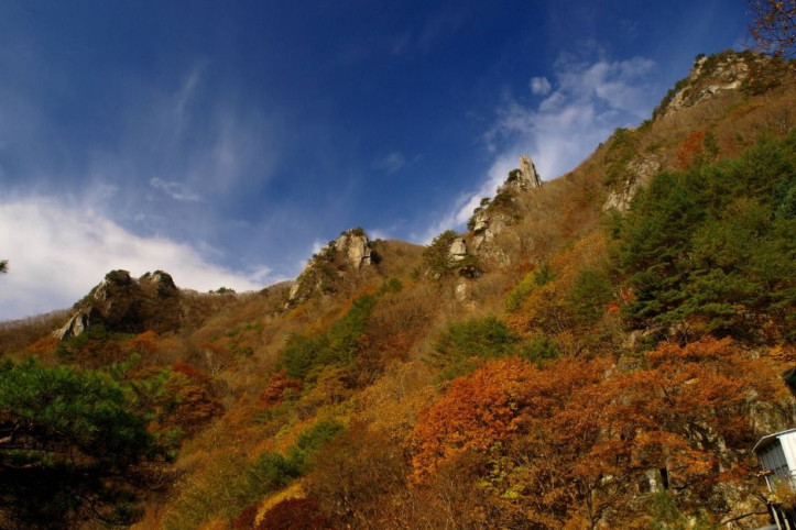삼봉산 여행 추천 - 메고지고