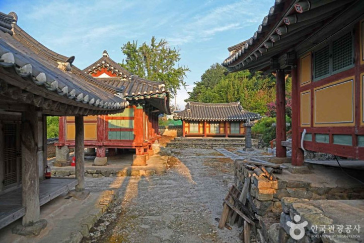 흥덕향교 여행 추천 - 메고지고